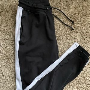 Alphalete joggers